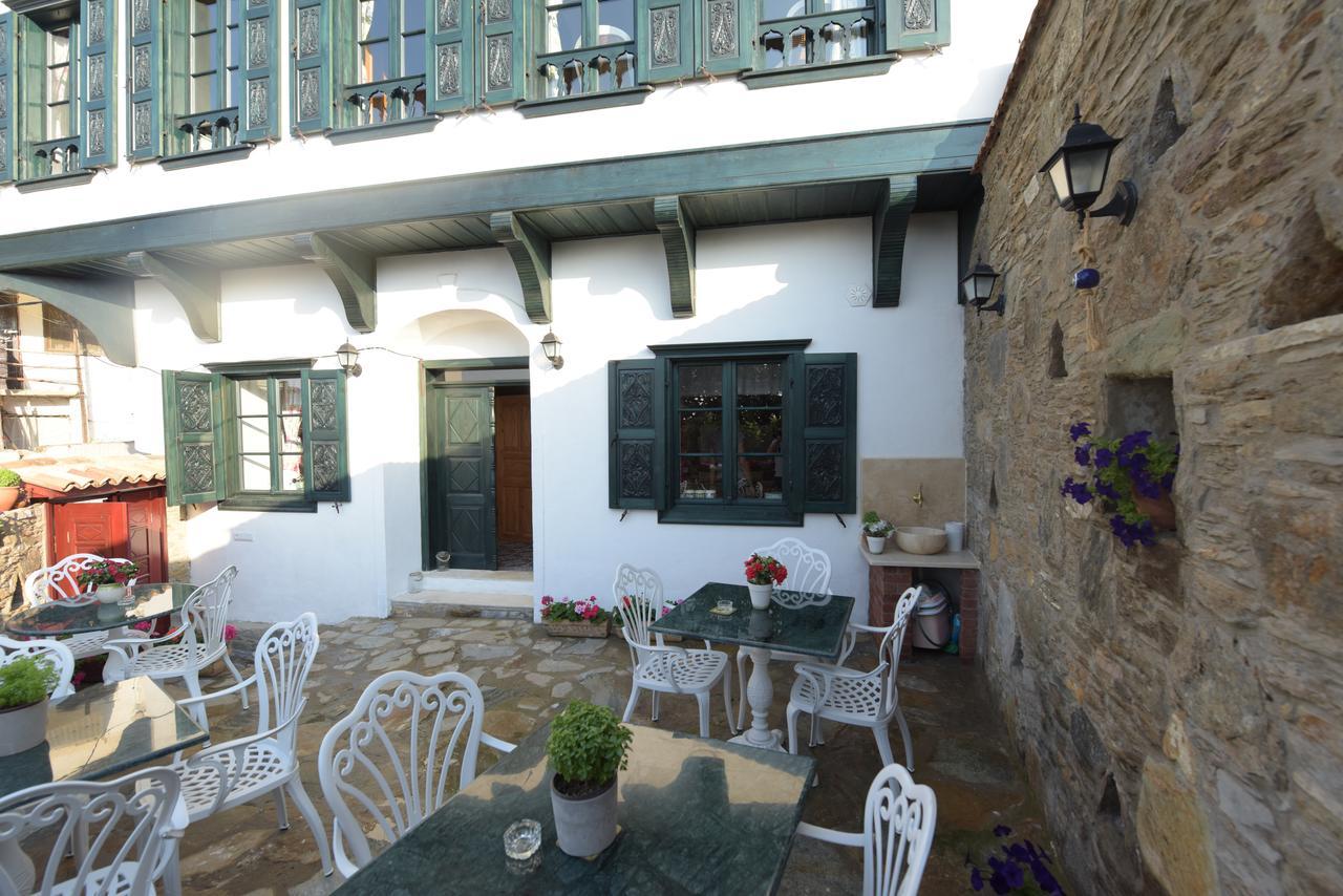 Ilya Konak Sirince Bed and Breakfast Selçuk Exteriör bild